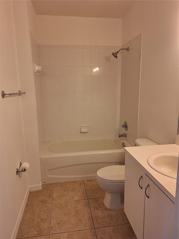 Building Photo - 495 Las Cortes Ln