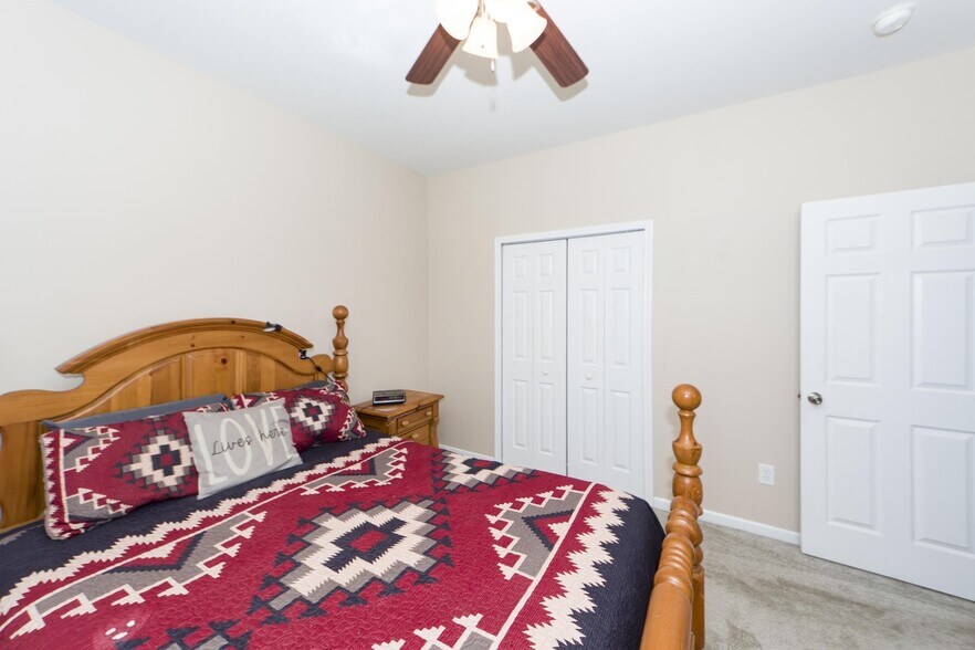Building Photo - 2613 Spivey Ct