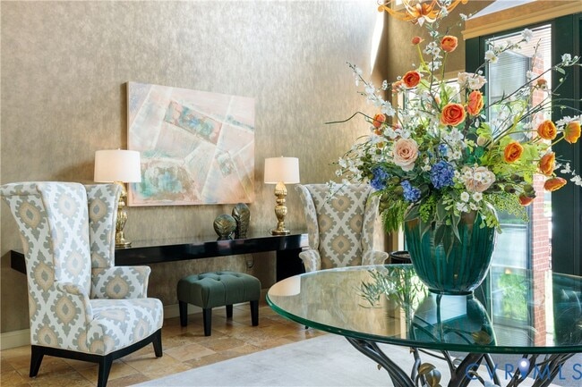 Building Photo - 4940 Old Main St