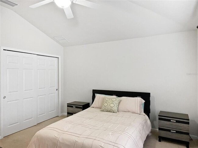 Building Photo - 10235 Red Currant Ct