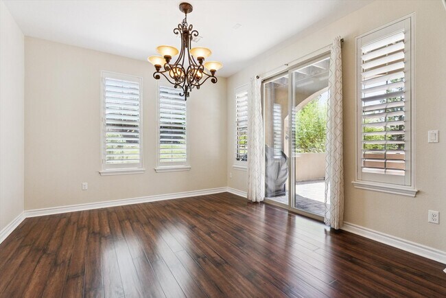 Building Photo - 9218 Viaggio Way