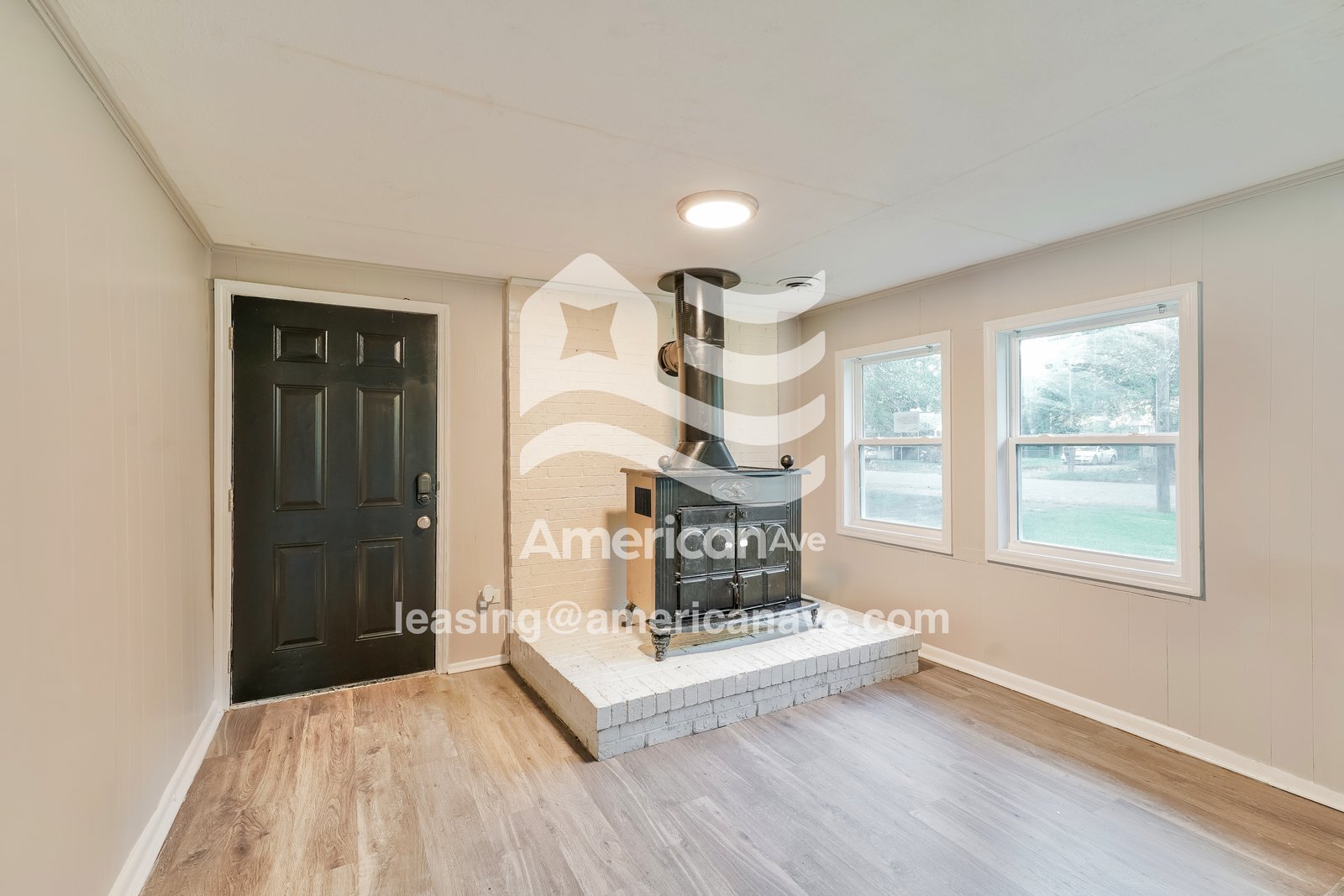 Building Photo - 1450 Wyman St NE