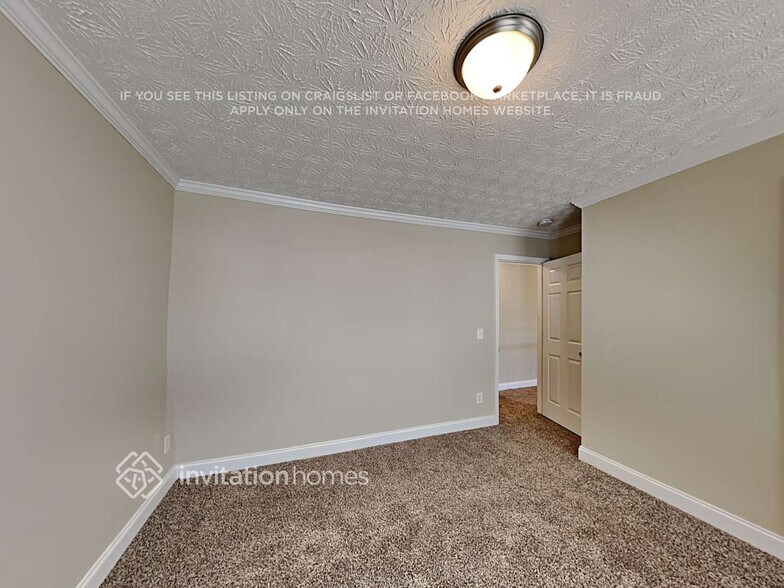 Building Photo - 707 Dellrose Trce