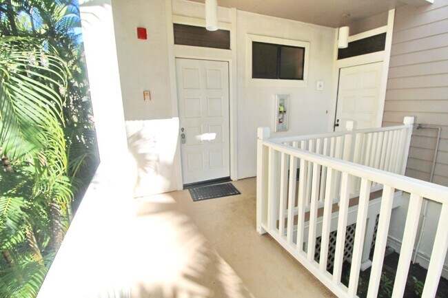 Building Photo - GRAND CHAMPIONS CONDO 2 bed/2bath Furnished -$3700-1 Year Minimum Term