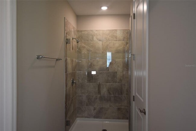 Building Photo - 7067 Carrickbend Ln
