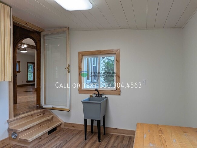 Building Photo - 8931 US-62