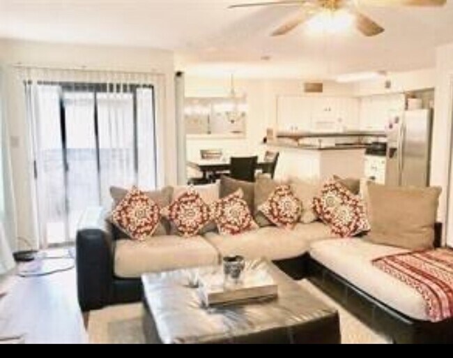 Primary Photo - 2300 Old Spanish Trl