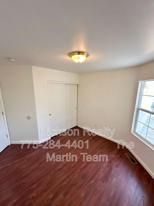 Building Photo - 8675 Crimson Sky Ct