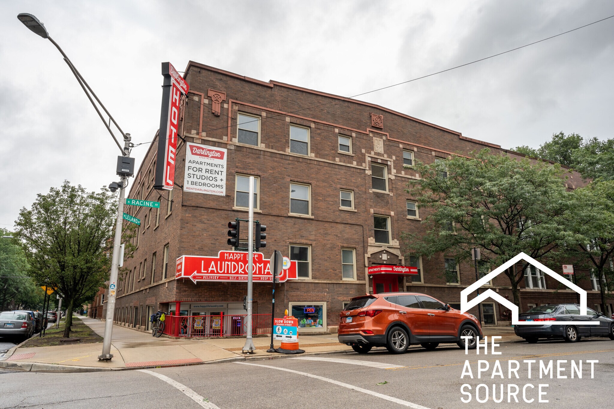 Building Photo - 4700 N Racine Ave