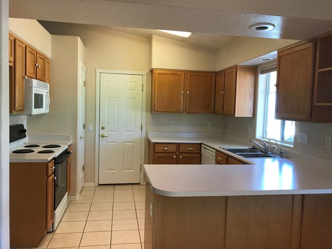 Building Photo - COMING SOON! 4Br/2Ba; Large Yards w/Trees!