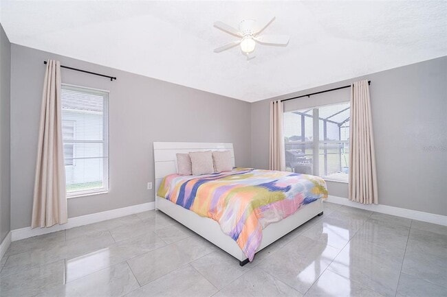 Building Photo - 207 Langham Dr