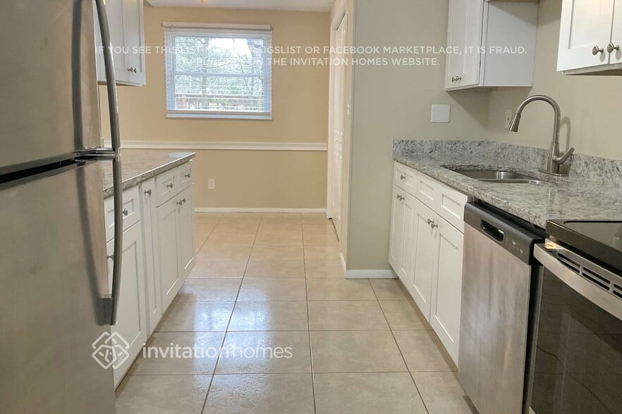 Building Photo - 6421 Boyett Dr NW