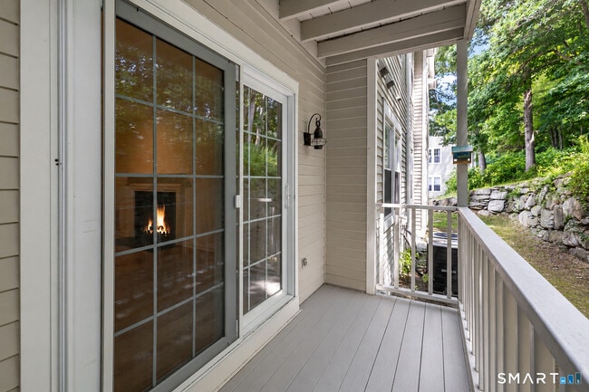 Building Photo - 259 Mayfield Dr