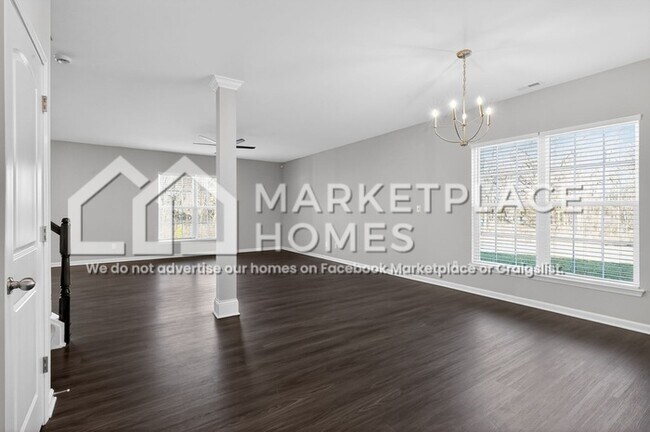 Building Photo - 8436 Gateway Run Rd