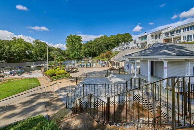 Building Photo - 98 Topsail Ct