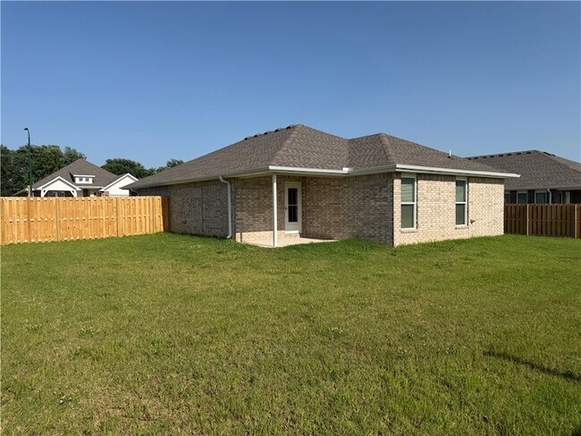 Building Photo - 3708 N Wiley Dr
