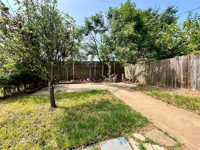 Building Photo - 3904 Woodbury Ct