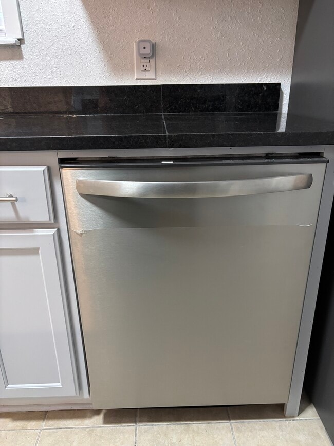 Building Photo - 126 Fulton Pl