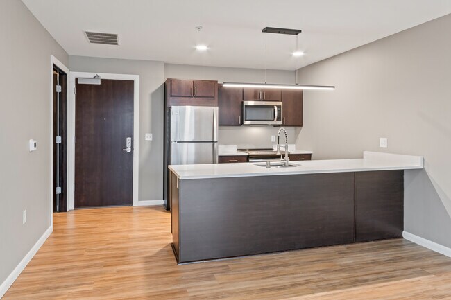 Building Photo - 8041 W Bluemound Rd