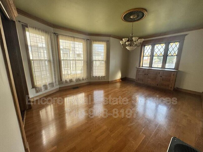 Building Photo - 486 Hudson Ave