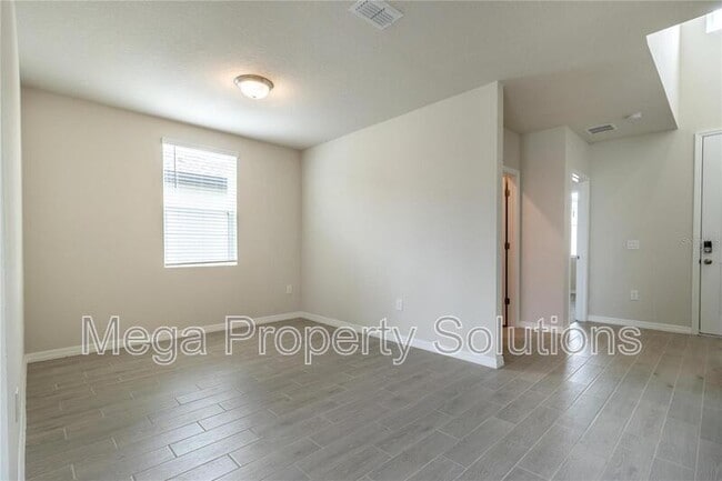 Building Photo - 3033 Cassidy Ln