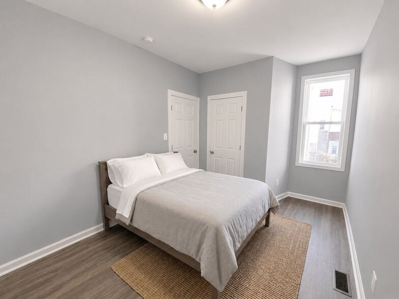 Building Photo - Recently Renovated 3 Bedroom Home Near Fairmount Park