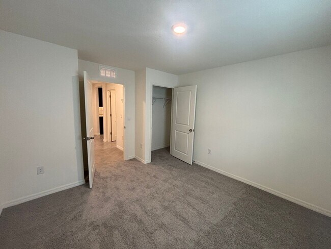 Building Photo - Brand New 4 Bedroom W/ Open Floor Plan!