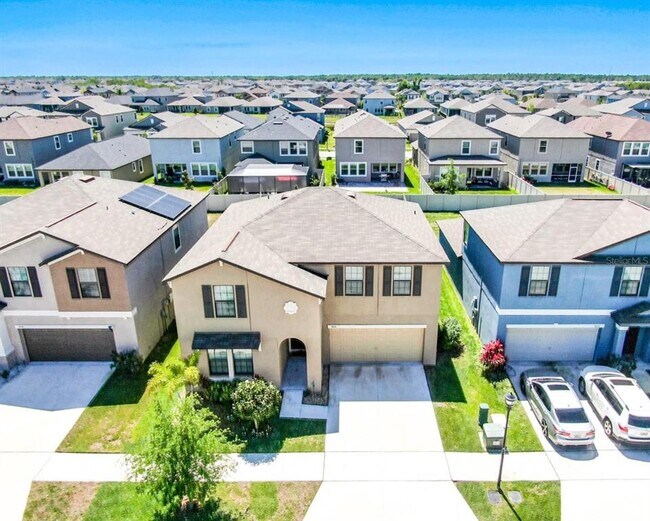 Building Photo - 9650 Sage Creek Dr