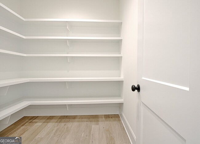 Building Photo - 255 Cicely Wy