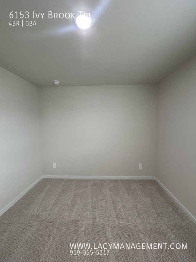 Building Photo - 6153 Ivy Brk Trl