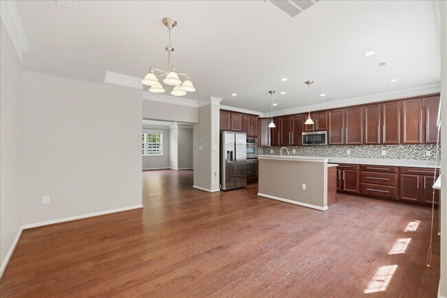 Building Photo - Expansive 4BR / 4.5BA Townhome in Lansdowne Town Center – Over 3,400 Sq Ft!