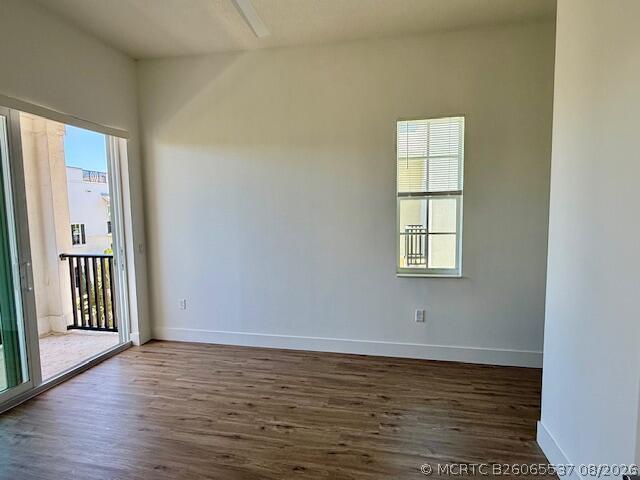 Building Photo - 225 S Latitude Cir