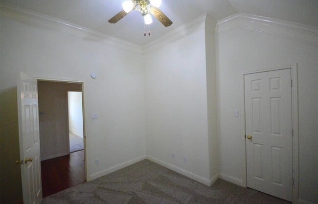 Building Photo - 4319 Greystone Way