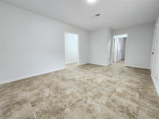 Building Photo - 2633 Crestbrook Ln