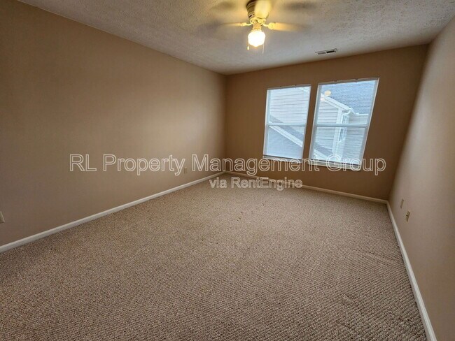 Building Photo - 3437 Fishinger Mill Dr