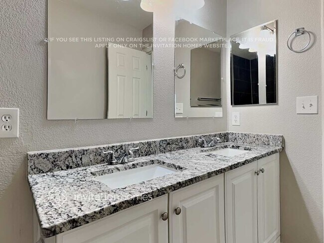 Building Photo - 5203 Weaver Dr