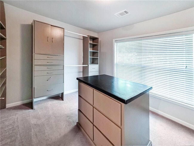 Building Photo - 5425 Fieldfreen Dr