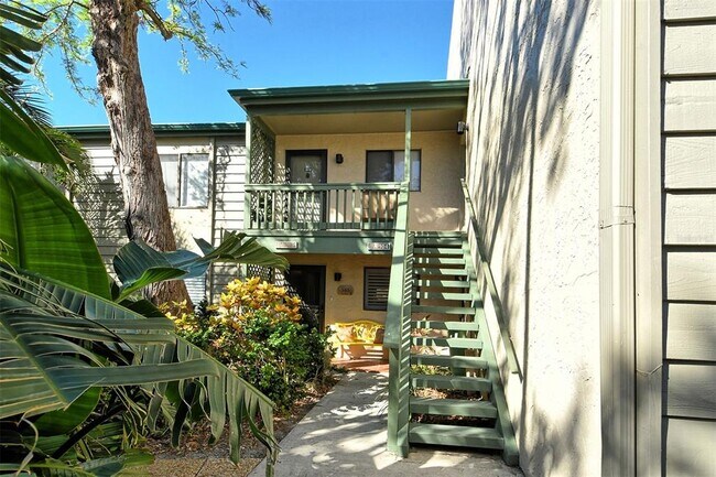 Building Photo - 1601 Bayhouse Point Dr