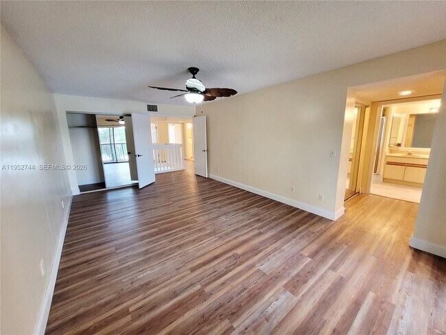 Building Photo - 8351 S Coral Cir