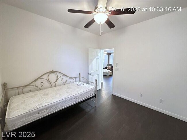 Building Photo - FURNISHED SINGLE STORY LOCATED IN THE HENDERSON AREA!!
