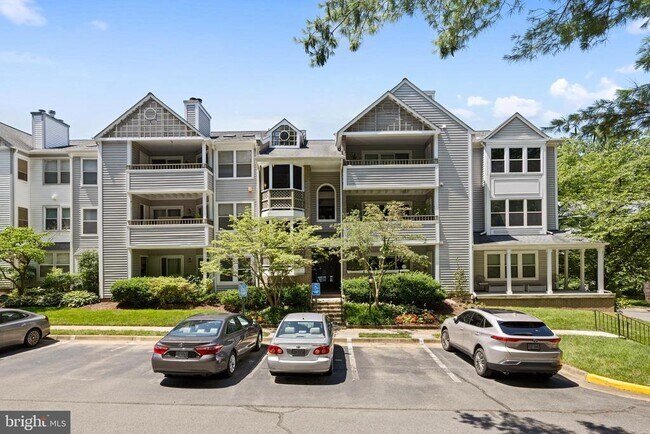 Primary Photo - 7713 Lafayette Forest Dr