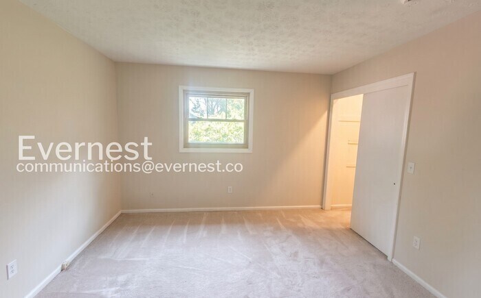 Building Photo - 4812 Merrifield Pl