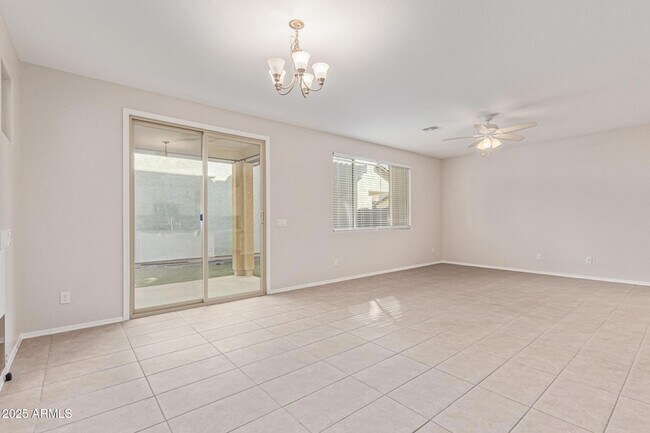 Building Photo - 16648 W Jenan Dr