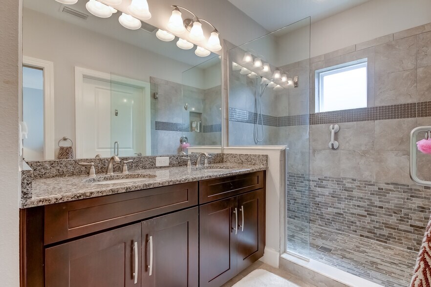 Primary Bathroom - 6008 Anchorage Way S