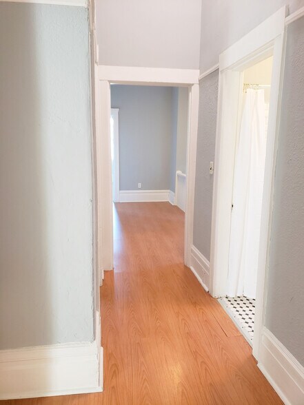 Building Photo - 592 22nd St