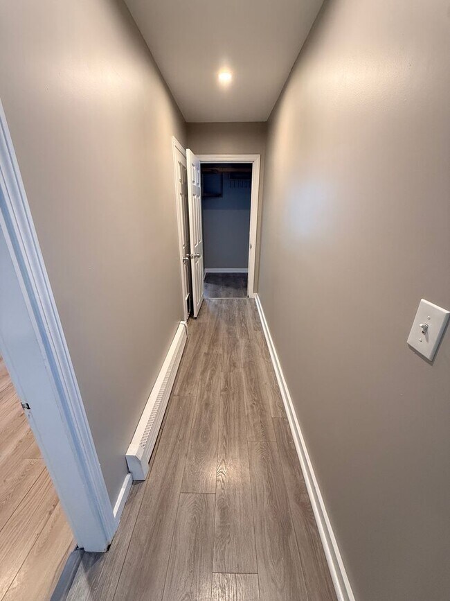 Building Photo - 100 Green St