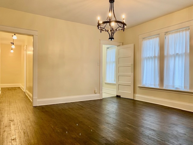 Dining Room - 216 E 8th St