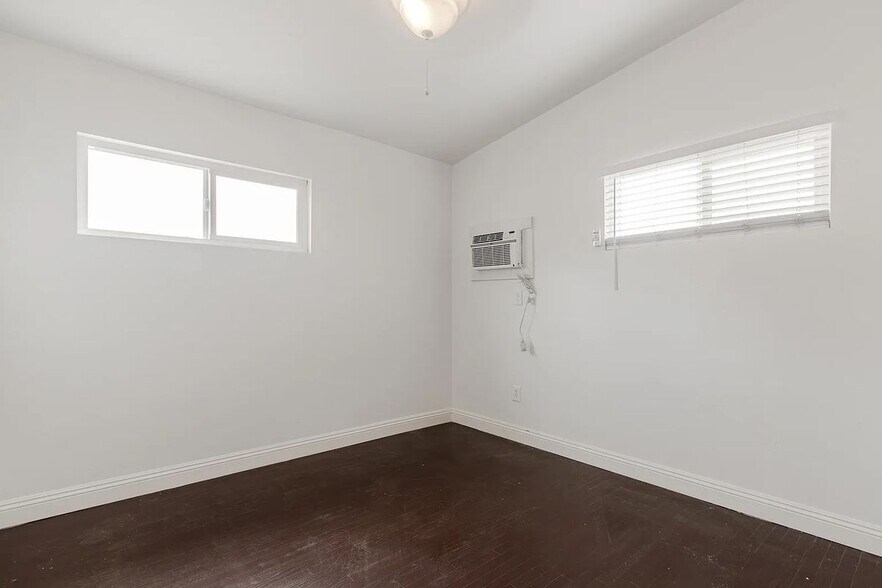 Building Photo - 4971 Dassco Ct