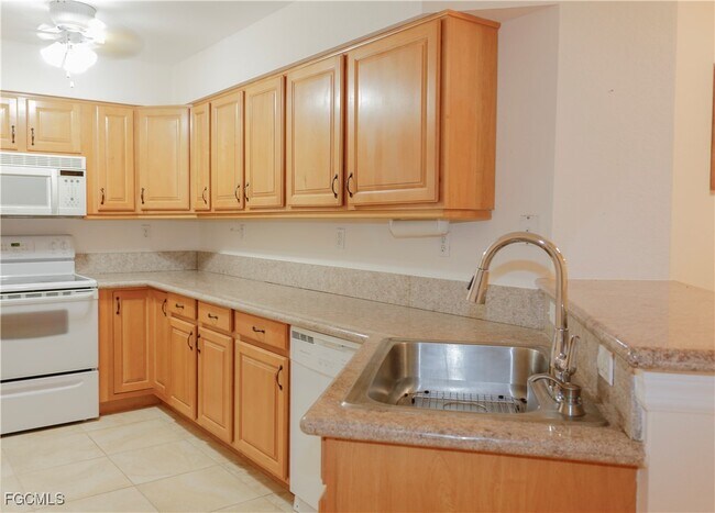 Building Photo - 12515 McGregor Blvd