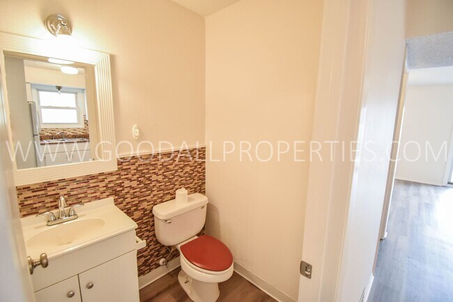 Building Photo - Get half off your first month’s rent when ...